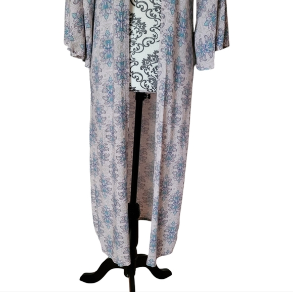 Lost in Lunar kimono duster size small​ - Picture 4 of 9